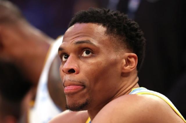 九游体育平台-快艇已获与韦少谈判许可 昔日MVP全明星后做决定？