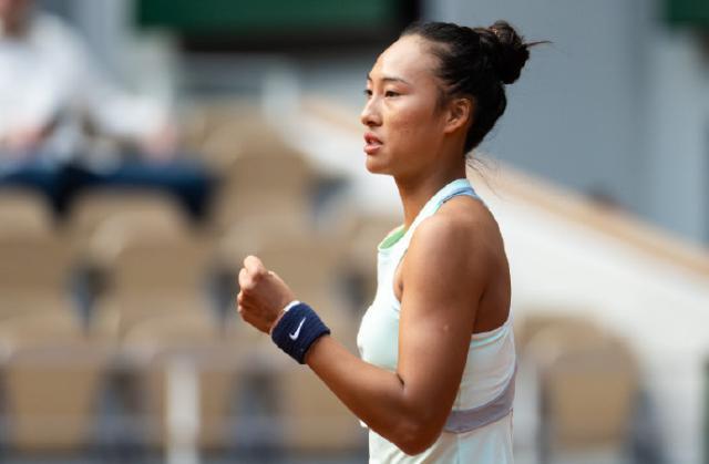 九游娱乐平台-草地首秀不敌No.169 我们却不该对郑钦文失望